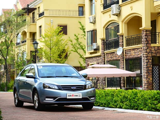 吉利汽车 帝豪 2014款 三厢 1.3T CVT尊贵型 吉利汽车 帝豪 2014款 三厢 1.3T CVT尊贵型