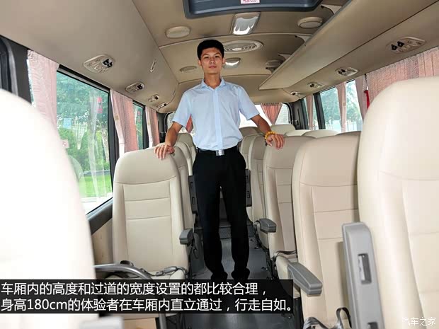 四川现代 康恩迪 2014款 4.0T 豪华版 四川现代 康恩迪 2014款 4.0T 豪华版