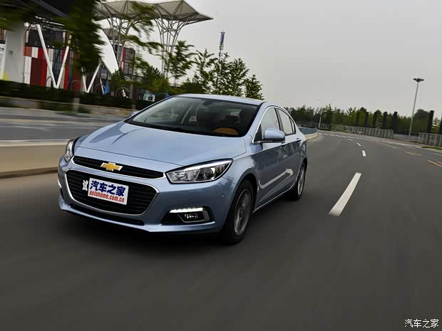 通用雪佛兰 科鲁兹 2015款 1.4T DCG旗舰版 通用雪佛兰 科鲁兹 2015款 1.4T DCG旗舰版