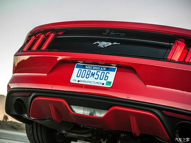 福特(进口) 野马 2015款 5.0L GT 性能版