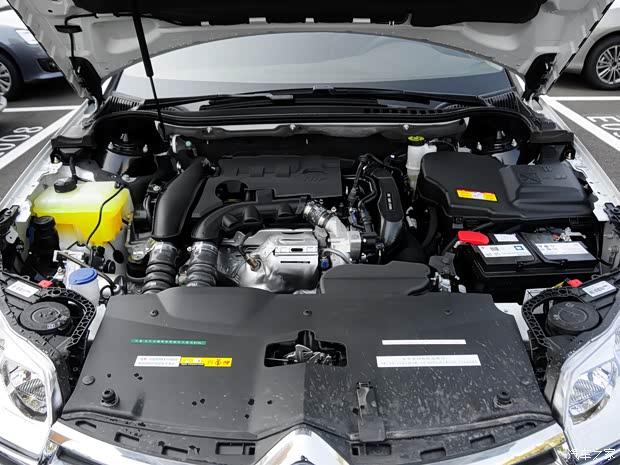 东风雪铁龙 雪铁龙C5 2014款 1.6T 自动尊享型