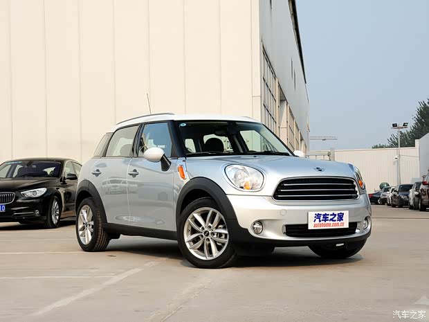 MINIMINIMINI COUNTRYMAN2011款 1.6L COOPER Fun MINIMINIMINI COUNTRYMAN2011款 1.6L COOPER Fun