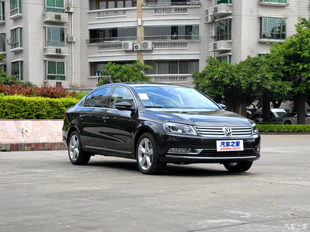 一汽-大众 迈腾 2012款 2.0TSI 至尊型 一汽-大众 迈腾 2012款 2.0TSI 至尊型