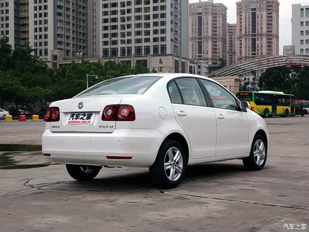 大眾上海大眾POLO2011款 勁取 1.6L 自動(dòng)實(shí)酷版 大眾上海大眾POLO2011款 勁取 1.6L 自動(dòng)實(shí)酷版