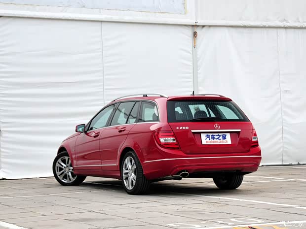 奔驰奔驰(进口)奔驰C级(进口)2011款 C200 时尚旅行版