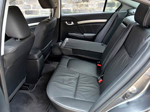 思域2012款 1.8L 自动豪华导航版