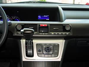 2012 2.4L VTi