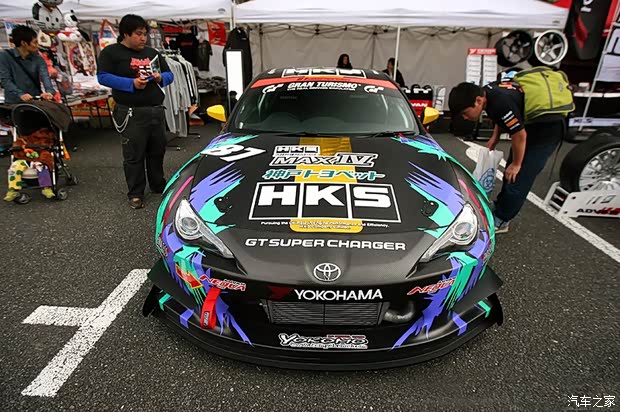 丰田(进口) 丰田86 2013款 2.0L 手动豪华型 丰田(进口) 丰田86 2013款 2.0L 手动豪华型