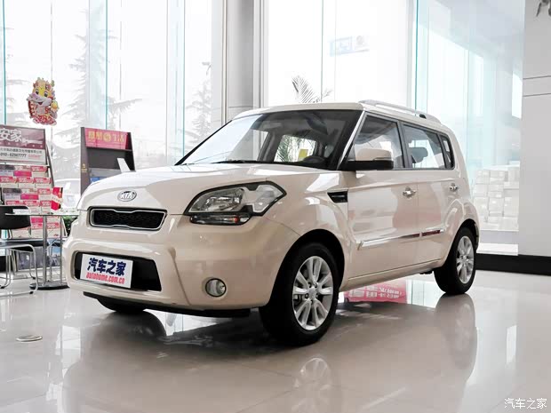 起亞東風(fēng)悅達(dá)起亞秀爾2012款 1.6L AT Premium 起亞東風(fēng)悅達(dá)起亞秀爾2012款 1.6L AT Premium