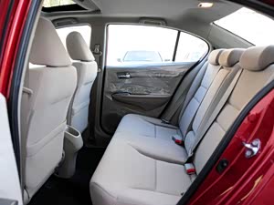 锋范 2012款 1.5L 自动精英版