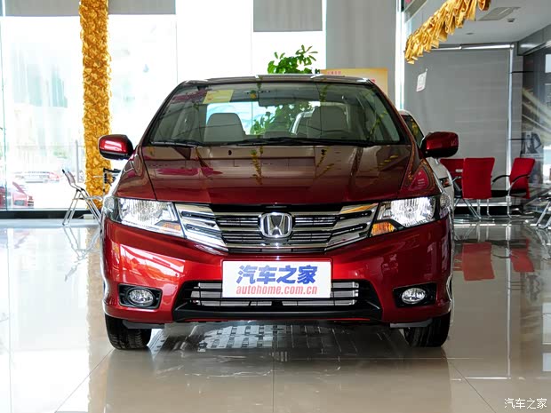 本田广汽本田锋范2012款 1.5L 手动精英版 本田广汽本田锋范2012款 1.5L 手动精英版