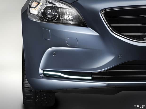 沃尔沃沃尔沃(进口)沃尔沃V402013款 2.0T T5 Prestige