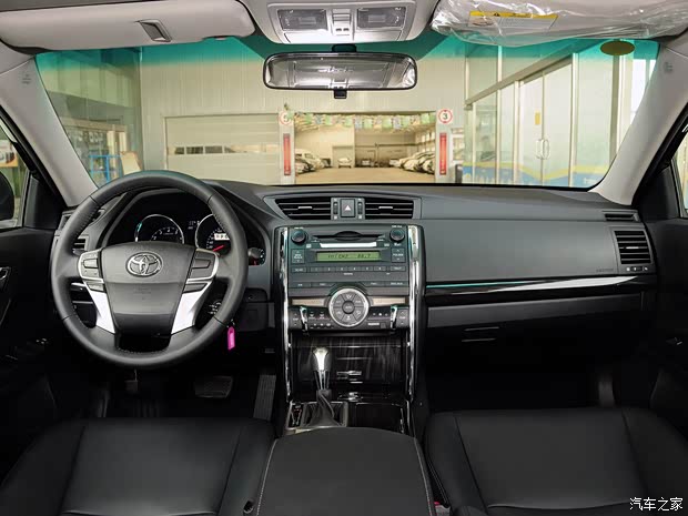 豐田一汽豐田銳志2012款 2.5V 風(fēng)度菁英炫裝版