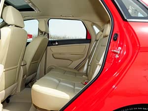 Eϵ 2012  1.5L Զ