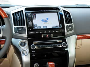 ���¿�·�� 2012�� 4.6L �Զ�VX-R