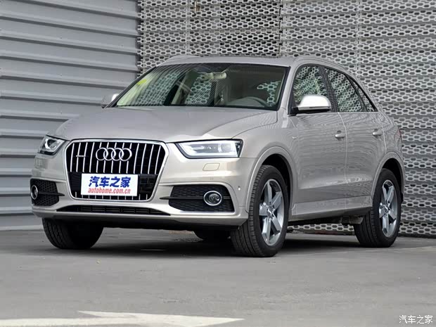 奥迪(进口) 奥迪Q3(进口) 2012款 40 TFSI越野型