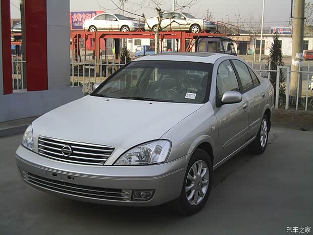東風日產(chǎn) 陽光 2005款 2.0E 自動
