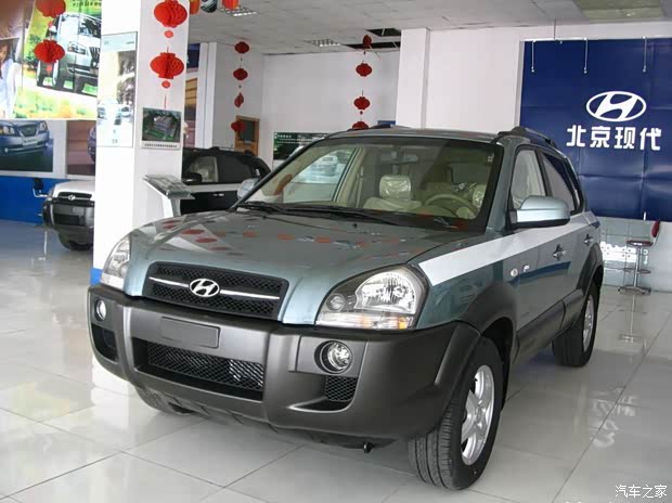 北京现代 途胜 2006款 2.7L 自动四驱豪华型