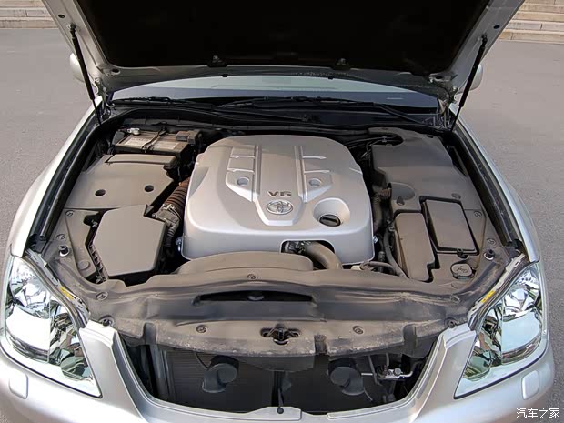 一汽豐田 皇冠 2005款 3.0L Royal Saloon