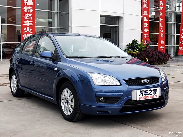 長(zhǎng)安福特 福克斯 2006款 兩廂 1.8L 自動(dòng)時(shí)尚型