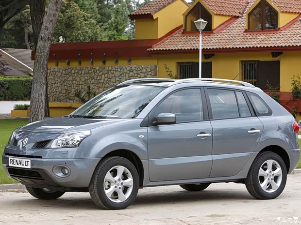 雷諾(進(jìn)口) 科雷傲(進(jìn)口) 2009款 2.5L 兩驅(qū)舒適型 雷諾(進(jìn)口) 科雷傲(進(jìn)口) 2009款 2.5L 兩驅(qū)舒適型