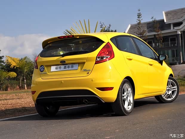 长安福特 嘉年华 2009款 两厢 1.5L 手动运动型 长安福特 嘉年华 2009款 两厢 1.5L 手动运动型