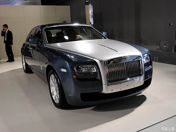 劳斯莱斯 古思特 2010款 6.6T 标准版 劳斯莱斯 古思特 2010款 6.6T 标准版