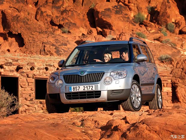 斯柯達(dá)斯柯達(dá)(進(jìn)口)Yeti(進(jìn)口)2013款 1.8T 尊享版 斯柯達(dá)斯柯達(dá)(進(jìn)口)Yeti(進(jìn)口)2013款 1.8T 尊享版