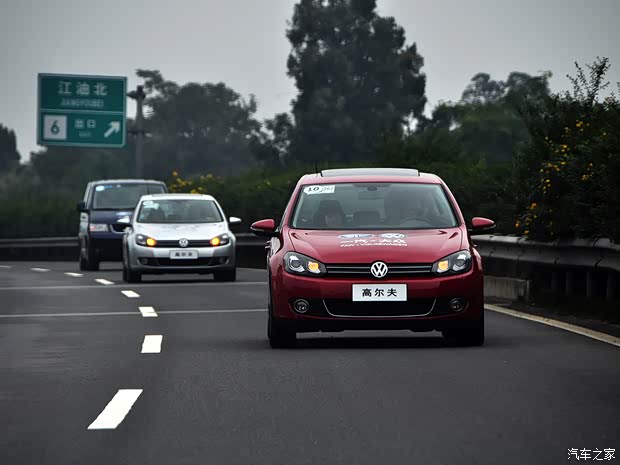 一汽-大眾 高爾夫 2010款 1.4TSI 自動豪華型