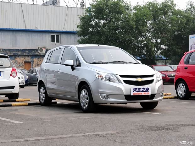 上汽通用雪佛蘭 賽歐 2010款 兩廂 1.4L AMT優(yōu)逸版