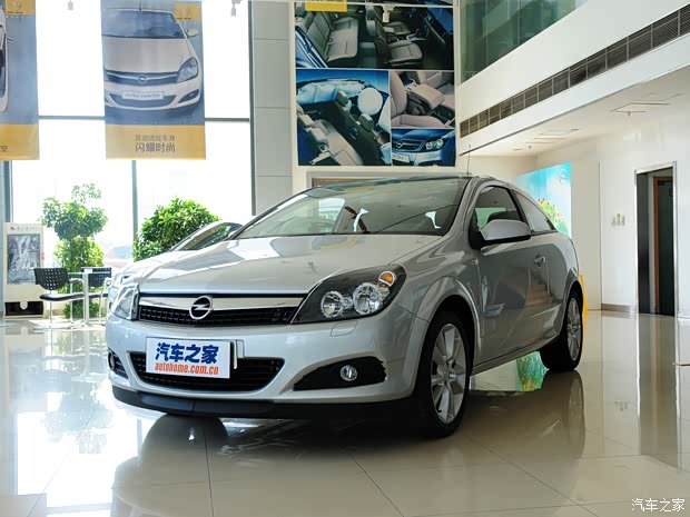 歐寶 雅特 2010款 1.8 GTC全景風(fēng)擋版 歐寶 雅特 2010款 1.8 GTC全景風(fēng)擋版