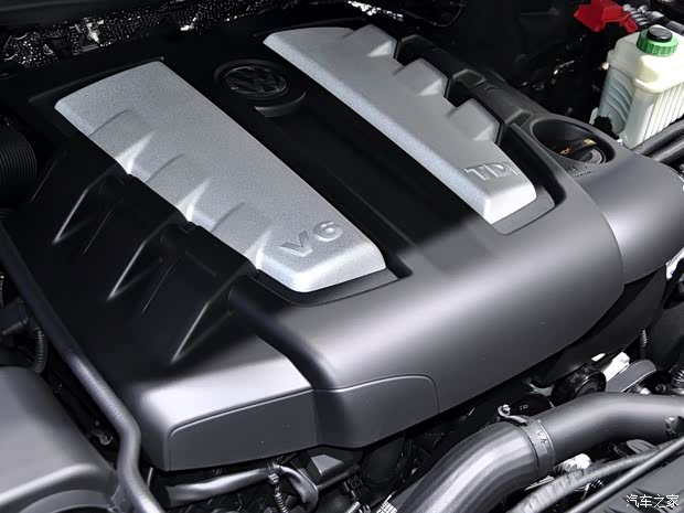 大众(进口) 途锐 2011款 3.0TDI V6 柴油豪华型 大众(进口) 途锐 2011款 3.0TDI V6 柴油豪华型