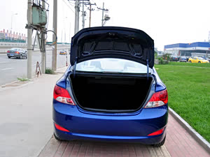 瑞纳2010款 三厢 1.4L 自动舒适型GS