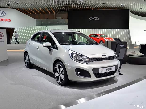 起亚(进口) 起亚RIO 2012款 5门版 起亚(进口) 起亚RIO 2012款 5门版