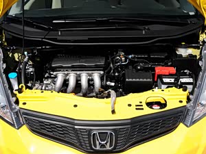 ɶ2011 1.3L Զʰ