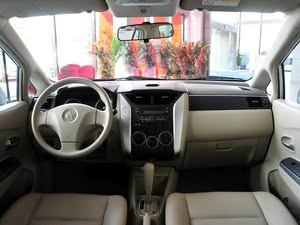 D50 2012 1.6L Զ