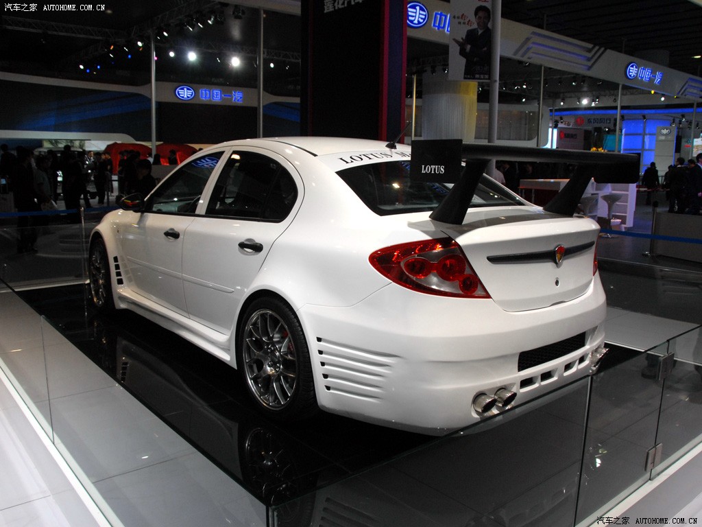 《莲花l3图片》:掀背车是什么意思