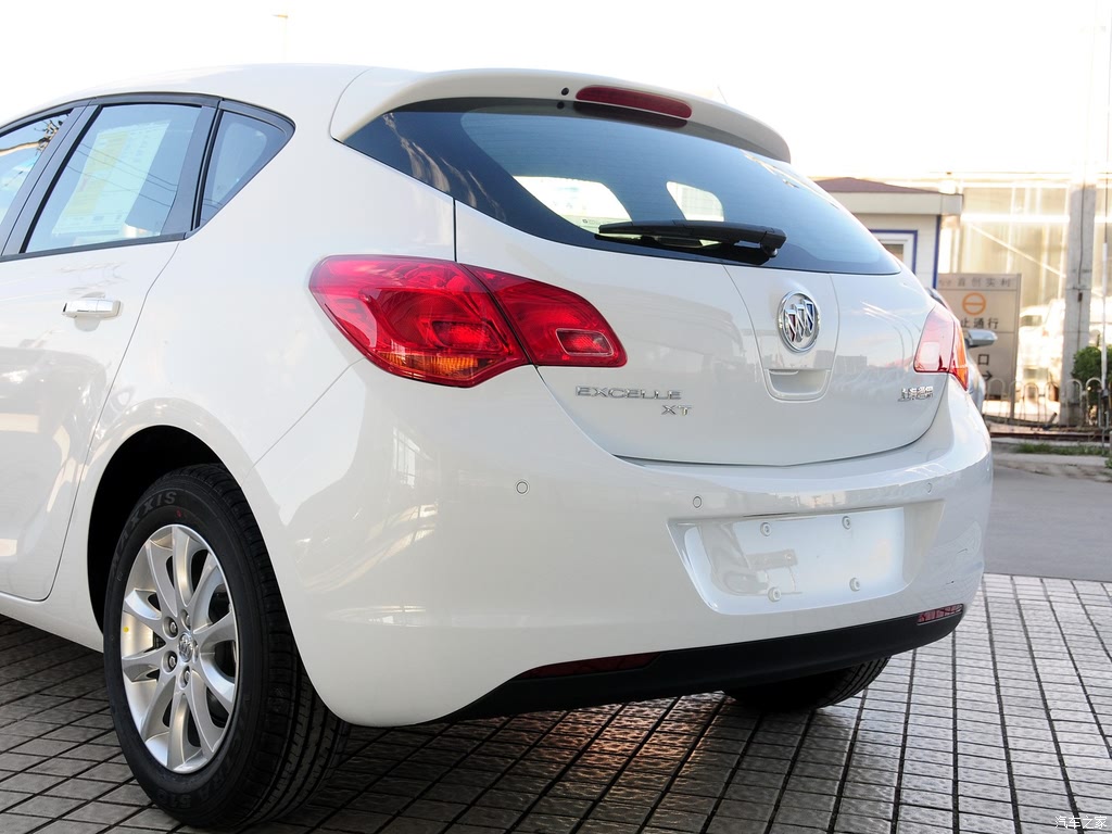 通用别克 英朗 2013款 xt 1.6l 自动时尚版