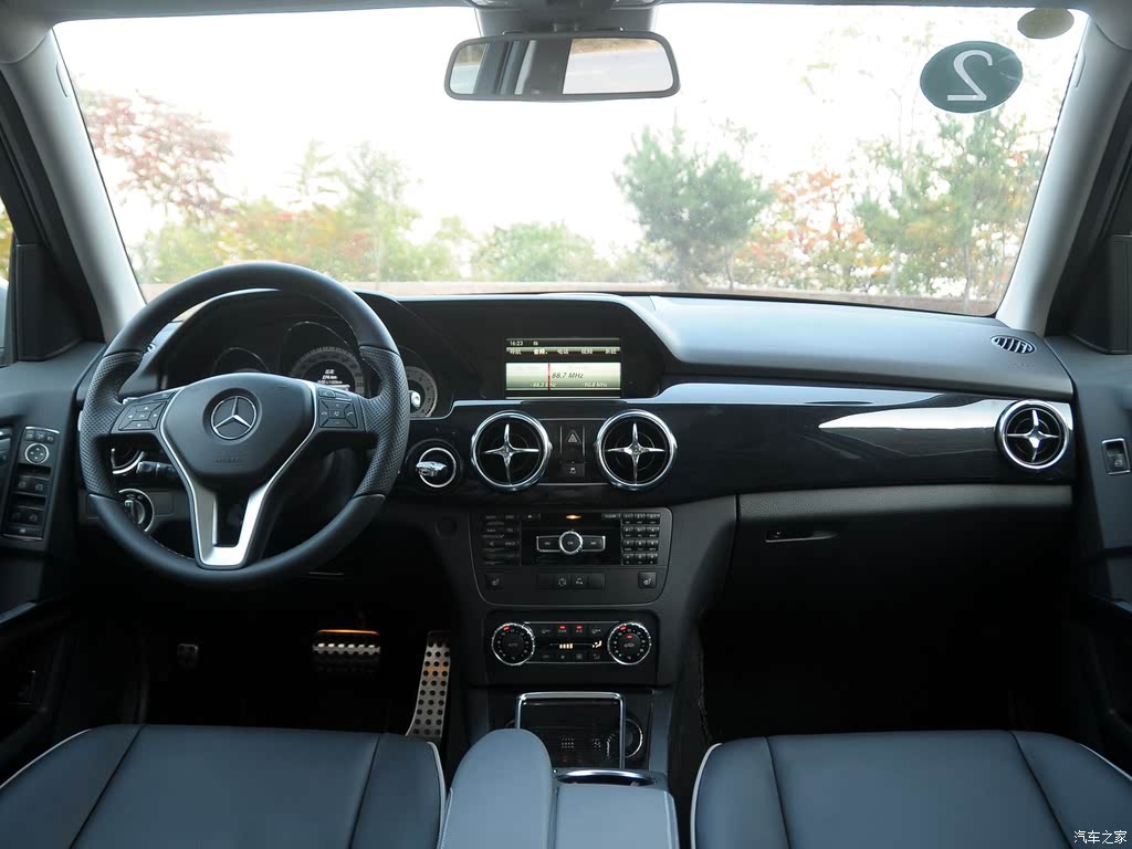 北京奔驰 奔驰glk级 2013款 glk 300 4matic 豪华型