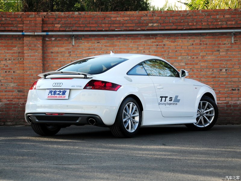 奥迪(进口) 奥迪tt 2013款 tt coupe 45 tfsi