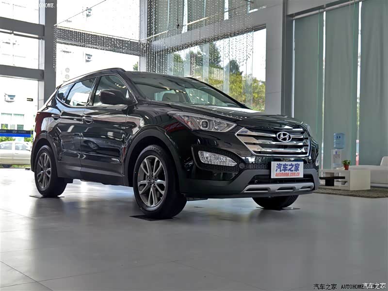 北京现代 全新胜达 2013款 2.0t 自动四驱顶级型