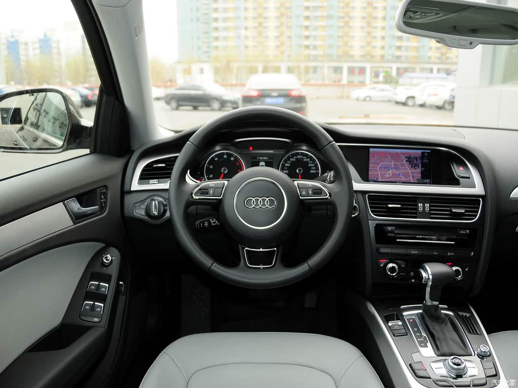 奥迪(进口) 奥迪a4(进口) 2013款 40 tfsi allroad quattro 豪华型