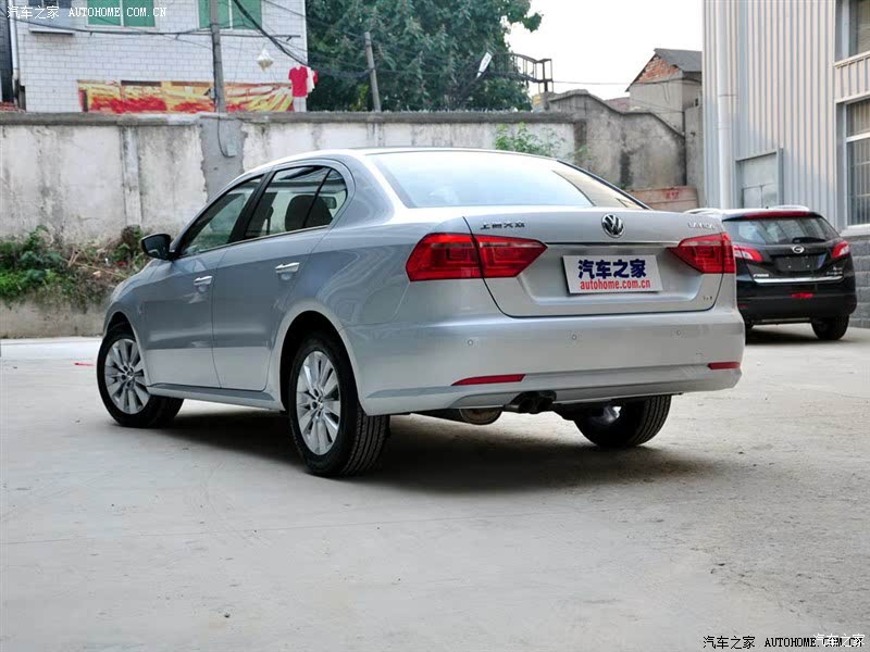 上海大众 朗逸 2013款 1.4tsi 手动舒适版