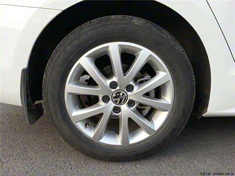 2012款 1.4TSI 手动豪华型 2012款 1.4TSI 手动豪华型