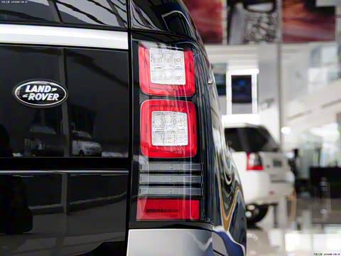 2013款 NA 5.0 V8 Vogue SE 2013款 NA 5.0 V8 Vogue SE