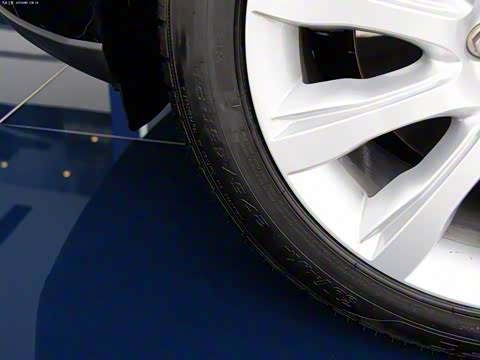 2013款 NA 5.0 V8 Vogue SE 2013款 NA 5.0 V8 Vogue SE