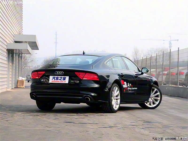 奥迪A7整体外观