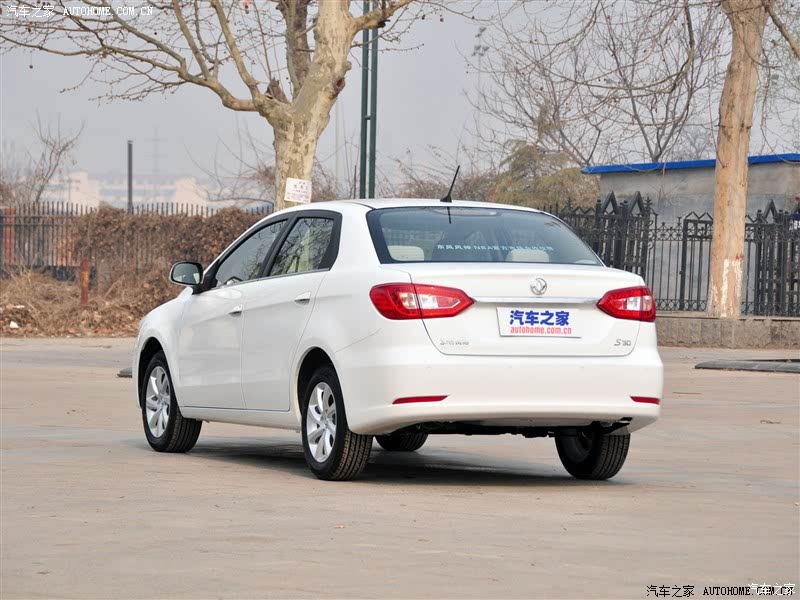 东风乘用车 风神s30 2013款 1.6l 手动尊贵型