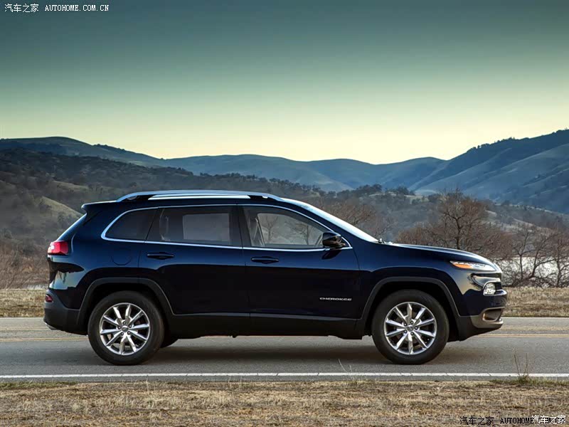  吉普自由光 整体外观