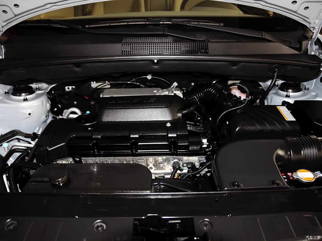 北京现代 途胜 2013款 2.0l 手动两驱时尚型